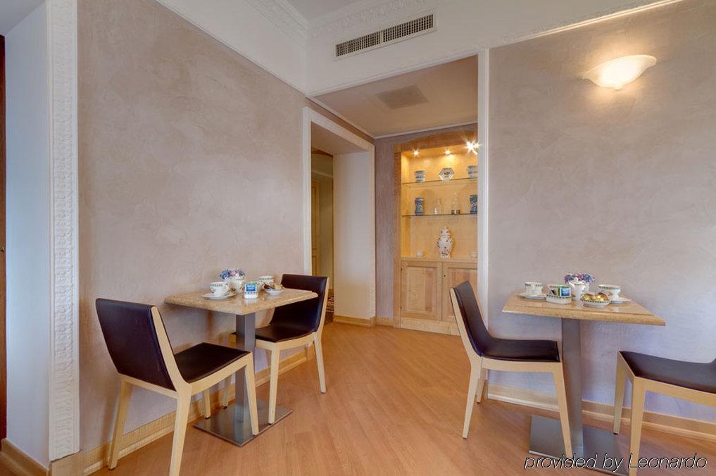 Residenza Romacentro Hotel Restaurant photo